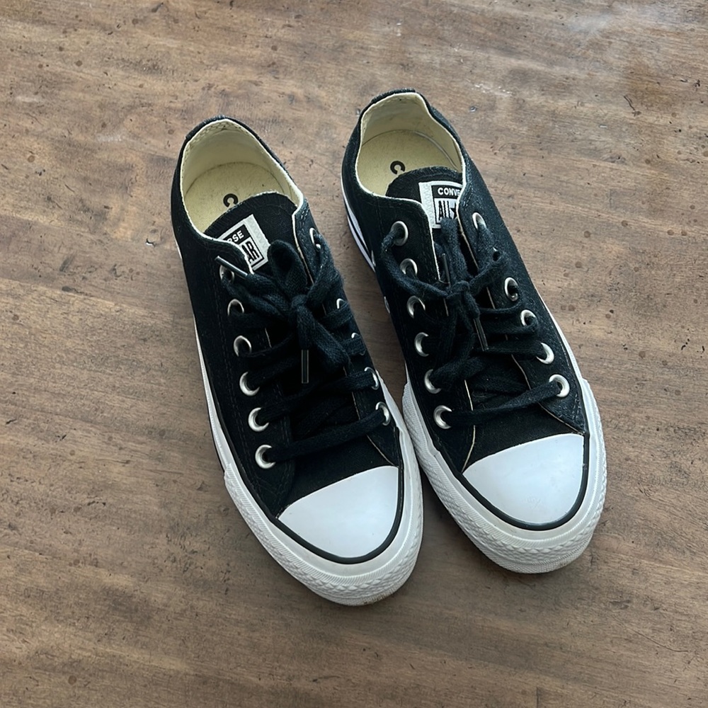Platform Black Converse